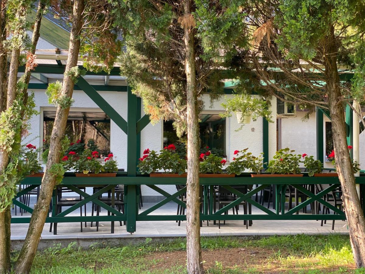 A Fogado Bed & Breakfast Bicske Ngoại thất bức ảnh