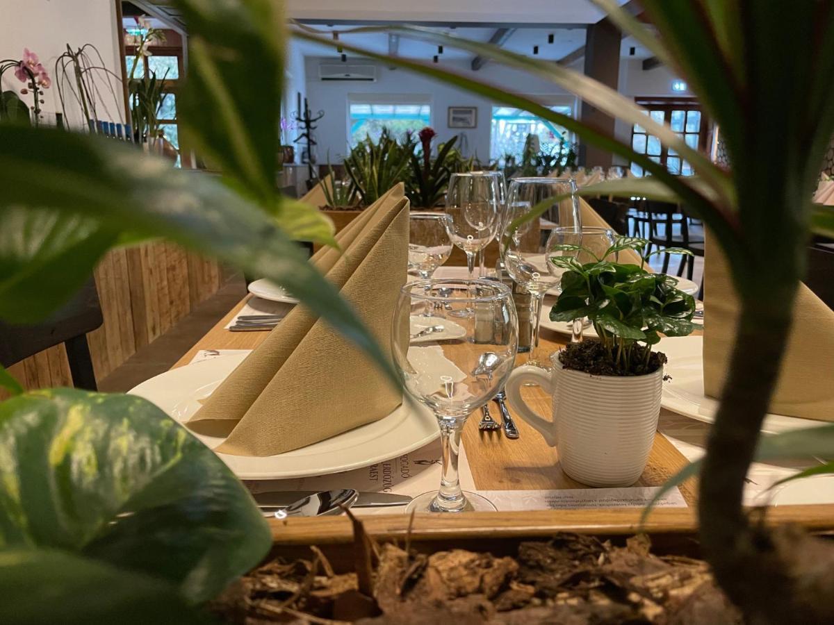 A Fogado Bed & Breakfast Bicske Ngoại thất bức ảnh