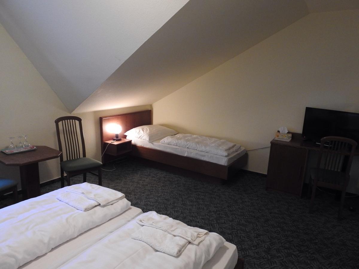 A Fogado Bed & Breakfast Bicske Ngoại thất bức ảnh
